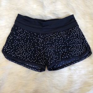 Lululemon shorts sz 6